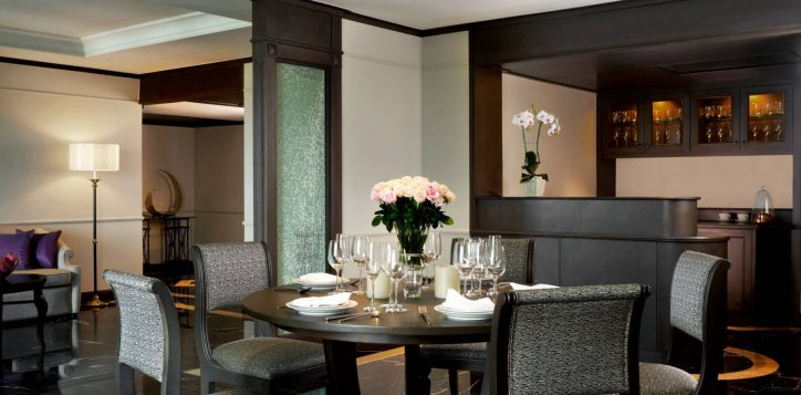 grand-executive-suite-3-2-2