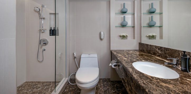 24skyline-room-2-2