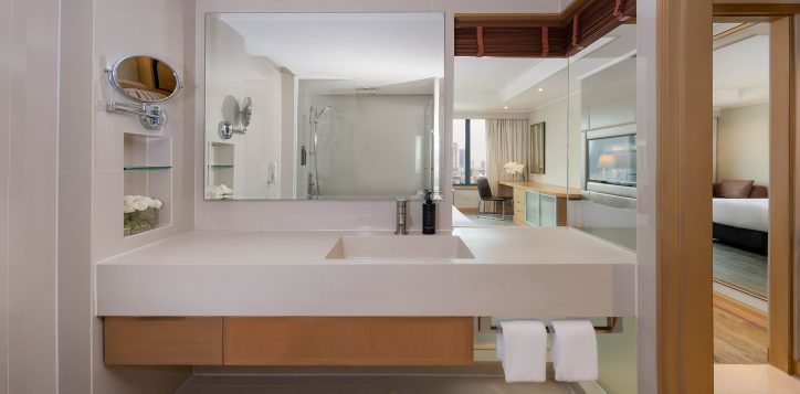 35deluxe-room-2-2