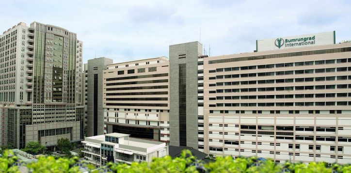 bumrungrad-hospital-2