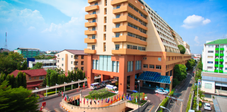 vejthani-hospital-2