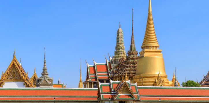 wat-phra-kaew-temple-emerald-buddha-grand-palace-bangkok-2