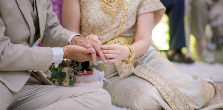 thai-engagement-ceremony-resize-2