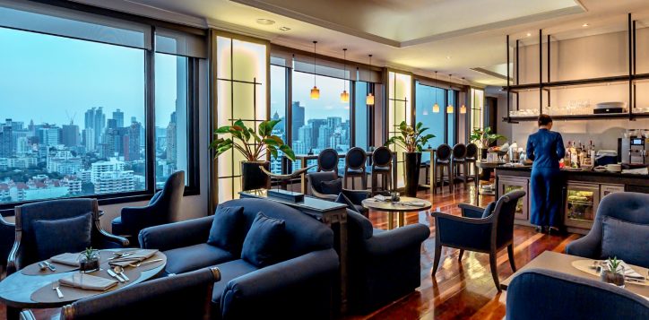 new-executive-lounge-at-grand-mercure-bangkok-atrium-2