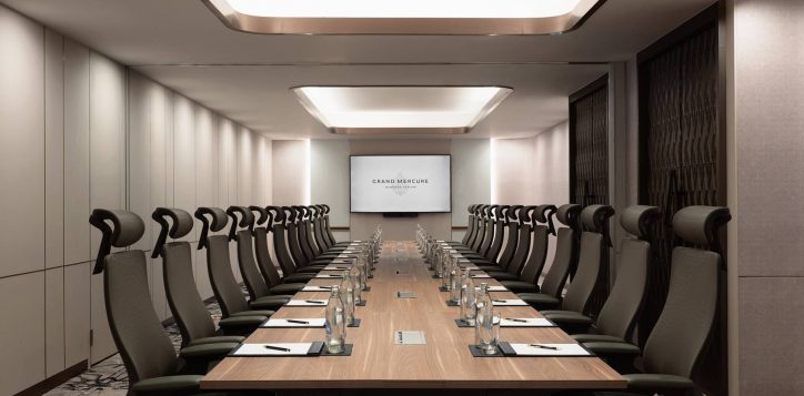 meeting_morakot-1-2