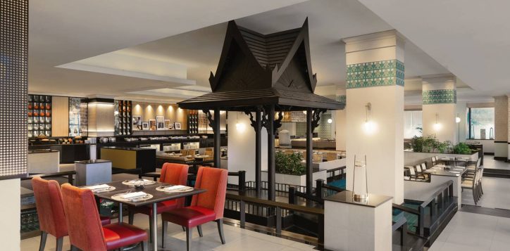 public-restaurant-4-2-3
