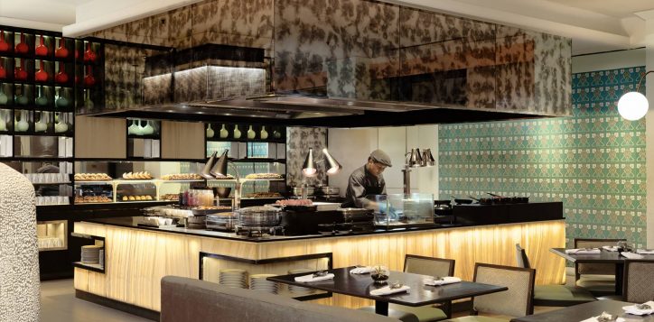 public-restaurant-2