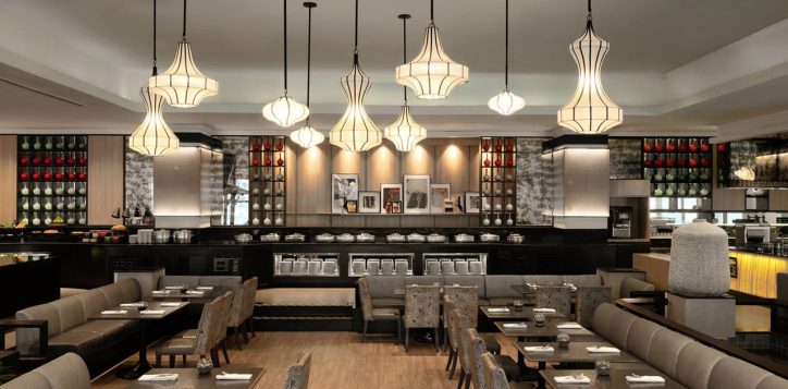 01-best-restaurants-at-best-five-star-hotel-bangkok-2